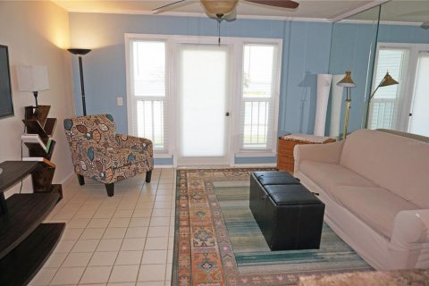Condo in Port Charlotte, Florida, 1 bedroom  № 1850293 - photo 3