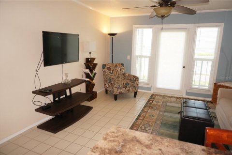 Condominio en venta en Port Charlotte, Florida, 1 dormitorio, 57.23 m2 № 1850293 - foto 4