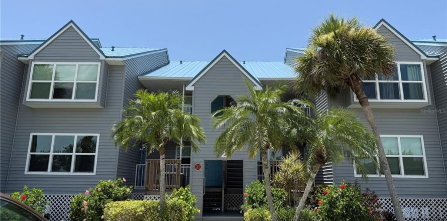 Condo in Port Charlotte, Florida, 1 bedroom № 1850293