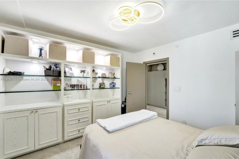 Copropriété à louer à Aventura, Floride: 4 chambres, 219.25 m2 № 1966539 - photo 24