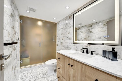 Copropriété à louer à Aventura, Floride: 4 chambres, 219.25 m2 № 1966539 - photo 21