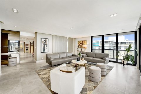 Copropriété à louer à Aventura, Floride: 4 chambres, 219.25 m2 № 1966539 - photo 4