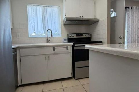 Condo in Bradenton, Florida, 2 bedrooms № 2121272 - photo 6