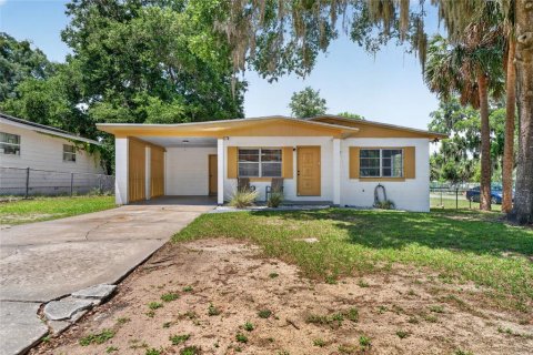 House in Eustis, Florida 2 bedrooms, 117.43 sq.m. № 2110388 - photo 29