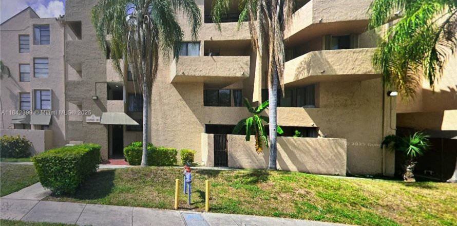 Condo à Miami, Floride, 2 chambres № 1834145