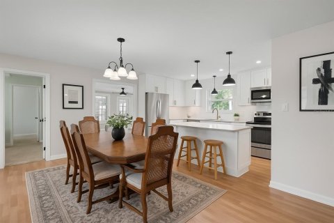 Casa en venta en Tampa, Florida, 3 dormitorios, 183.57 m2 № 2093967 - foto 5