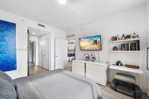 Снять в аренду кондоминиум в Майами, Флорида 1 спальня, 62.62м2, № 2050880 - фото 15