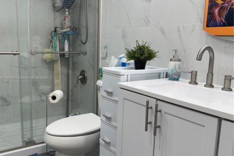 Copropriété à vendre à Lauderdale Lakes, Floride: 1 chambre, 69.49 m2 № 1979393 - photo 8