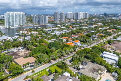 Terreno en venta en Golden Beach, Florida № 2015416 - foto 5
