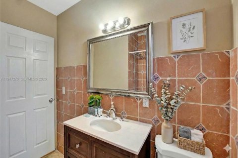 Casa en alquiler en Miami, Florida, 3 dormitorios, 106.19 m2 № 2003502 - foto 7