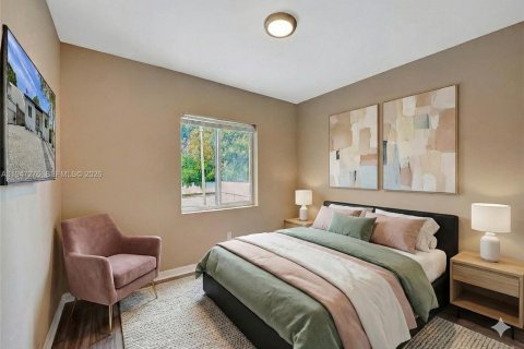 Casa en alquiler en Miami, Florida, 3 dormitorios, 106.19 m2 № 2003502 - foto 5