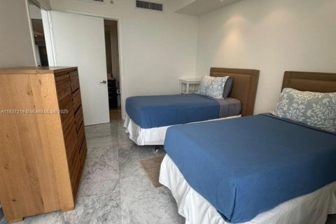 Copropriété à vendre à Sunny Isles Beach, Floride: 3 chambres, 198.53 m2 № 1821875 - photo 23