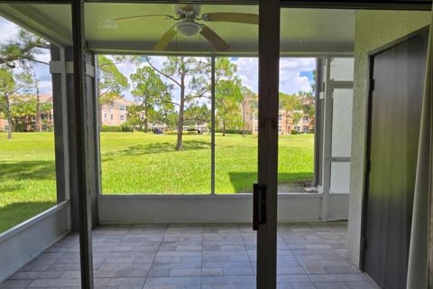 Condo in Orlando, Florida, 1 bedroom  № 1878311 - photo 14