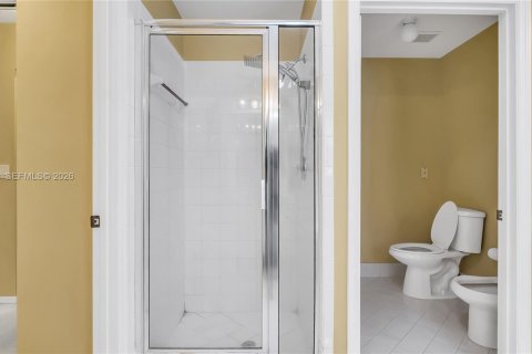 Villa ou maison à vendre à Miami, Floride: 4 chambres, 189.06 m2 № 2007578 - photo 19