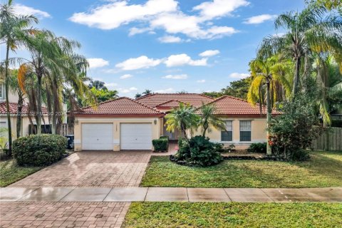 Villa ou maison à Miami, Floride 4 chambres, 189.06 m2 № 2007578
