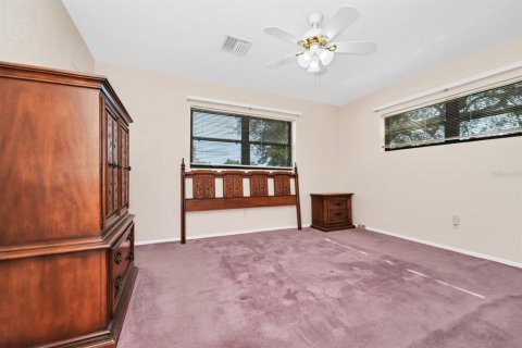 House in Orlando, Florida 3 bedrooms, 159.7 sq.m. № 1857687 - photo 19