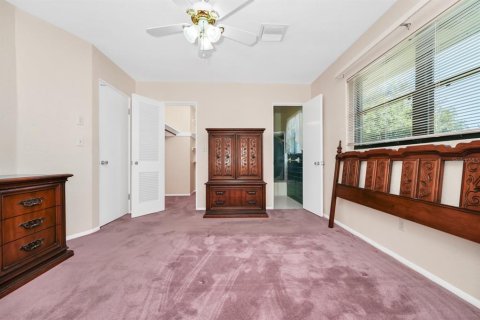 House in Orlando, Florida 3 bedrooms, 159.7 sq.m. № 1857687 - photo 18
