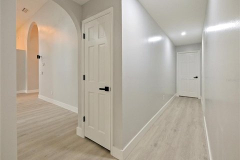 Купить виллу или дом в Лейк-Мэри, Флорида 13 комнат, 242.47м2, № 1521225 - фото 29