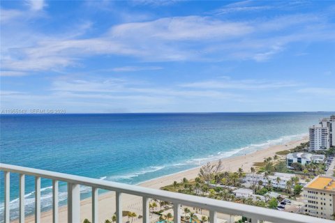 Condo in Pompano Beach, Florida, 1 bedroom  № 2011065