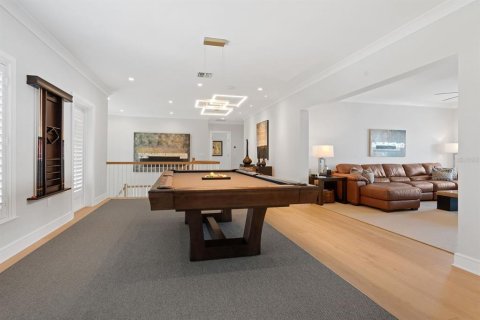 House in Longboat Key, Florida 5 bedrooms, 555.74 sq.m. № 2228419 - photo 15