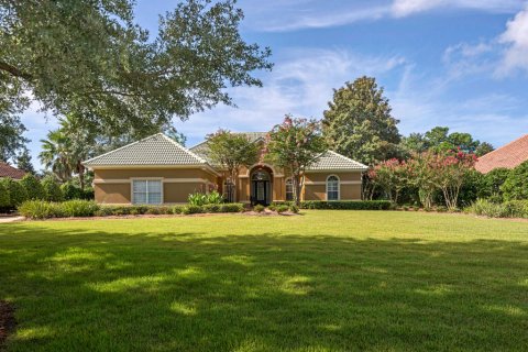 House in Destin, Florida 4 bedrooms, 256.87 sq.m. № 558944 - photo 1