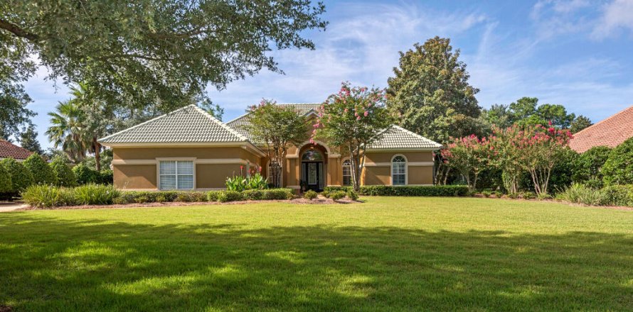 House in Destin, Florida 4 bedrooms, 256.87 sq.m. № 558944