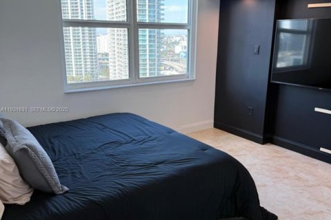 Снять в аренду кондоминиум в Майами, Флорида 1 спальня, 70.33м2, № 1990930 - фото 13