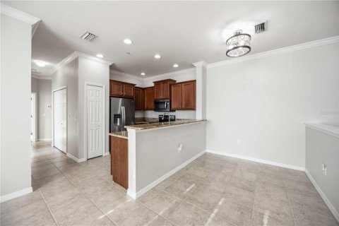 Condo in Sarasota, Florida, 2 bedrooms  № 2347258 - photo 8