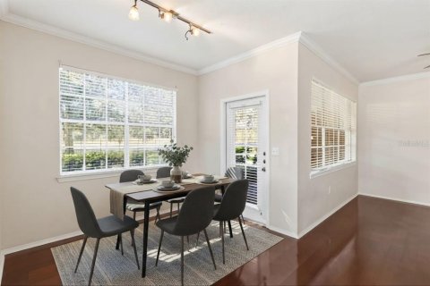 Condo in Orlando, Florida, 2 bedrooms  № 2395948 - photo 6