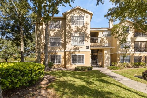 Condo in Orlando, Florida, 2 bedrooms  № 2395948 - photo 2