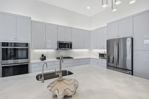 Casa en venta en Boynton Beach, Florida, 3 dormitorios, 223.24 m2 № 2172190 - foto 13