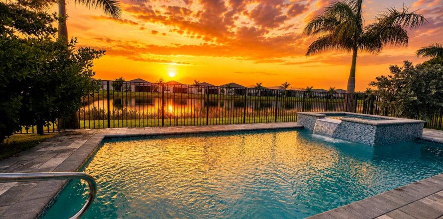 Casa en Boynton Beach, Florida 3 dormitorios, 223.24 m2 № 2172190