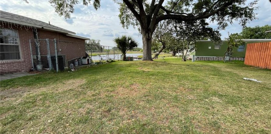 Land in Lakeland, Florida № 2159752