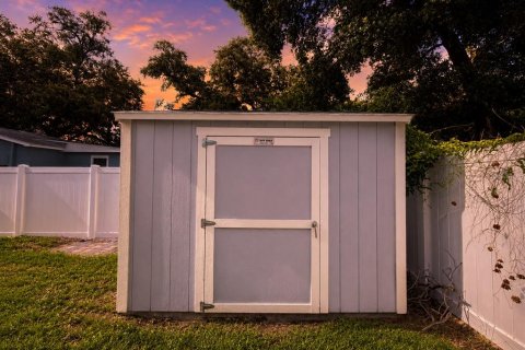 Villa ou maison à louer à Tampa, Floride: 4 chambres, 160.35 m2 № 2285514 - photo 16