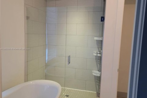 Touwnhouse à vendre à Doral, Floride: 4 chambres, 216.93 m2 № 1978486 - photo 8