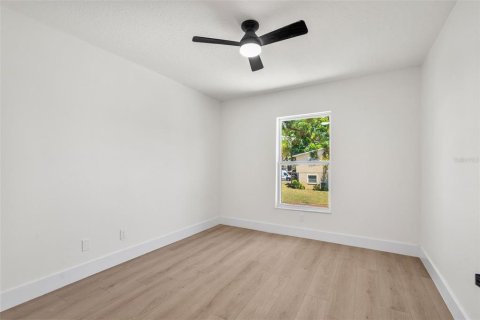 Villa ou maison à vendre à Saint Petersburg, Floride: 4 chambres, 173.36 m2 № 2215885 - photo 26