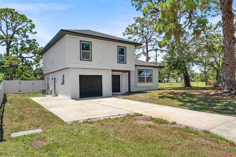 Villa ou maison à vendre à Saint Petersburg, Floride: 4 chambres, 173.36 m2 № 2215885 - photo 3