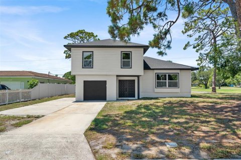 Villa ou maison à vendre à Saint Petersburg, Floride: 4 chambres, 173.36 m2 № 2215885 - photo 2