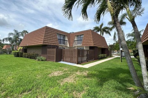 Adosado en alquiler en Jupiter, Florida, 2 dormitorios, 136.57 m2 № 1230271 - foto 1