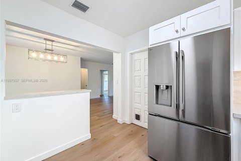 Casa en venta en Coral Gables, Florida, 2 dormitorios, 128.95 m2 № 2060342 - foto 15