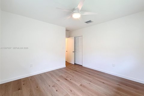 Casa en venta en Coral Gables, Florida, 2 dormitorios, 128.95 m2 № 2060342 - foto 21