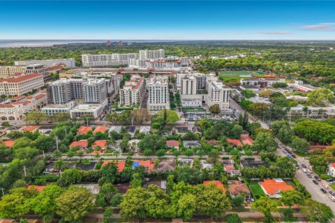 Casa en venta en Coral Gables, Florida, 2 dormitorios, 128.95 m2 № 2060342 - foto 29