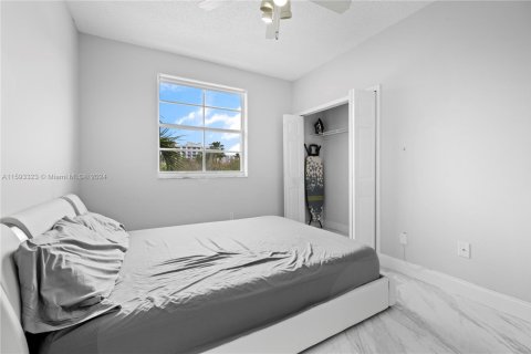 Copropriété à vendre à Aventura, Floride: 2 chambres, 95.13 m2 № 1985089 - photo 7