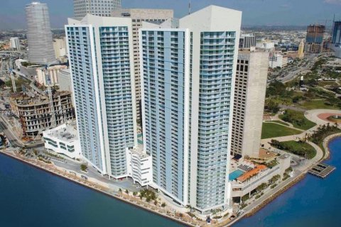 Copropriété à louer à Miami, Floride: 1 chambre, 78.6 m2 № 2006908 - photo 2