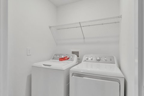 Adosado en alquiler en Parrish, Florida, 3 dormitorios, 154.78 m2 № 1680914 - foto 23