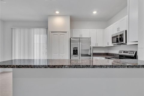 Adosado en alquiler en Parrish, Florida, 3 dormitorios, 154.78 m2 № 1680914 - foto 9