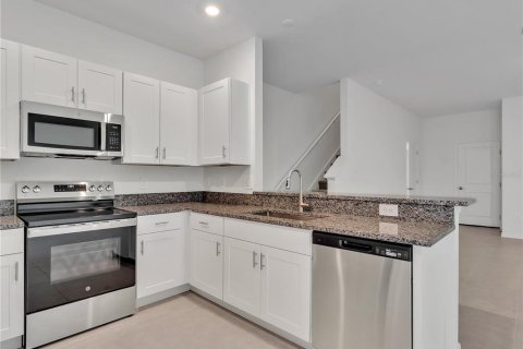 Adosado en alquiler en Parrish, Florida, 3 dormitorios, 154.78 m2 № 1680914 - foto 7