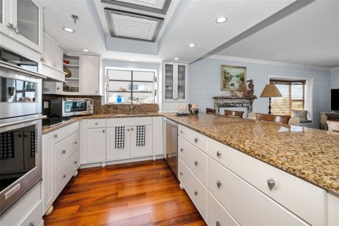 Condo in Indian Rocks Beach, Florida, 3 bedrooms  № 1899434 - photo 26