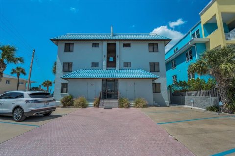 Copropriété à vendre à Indian Rocks Beach, Floride: 3 chambres, 215.53 m2 № 1899434 - photo 2