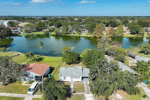Casa en venta en Orlando, Florida, 2 dormitorios, 66.89 m2 № 2386591 - foto 5